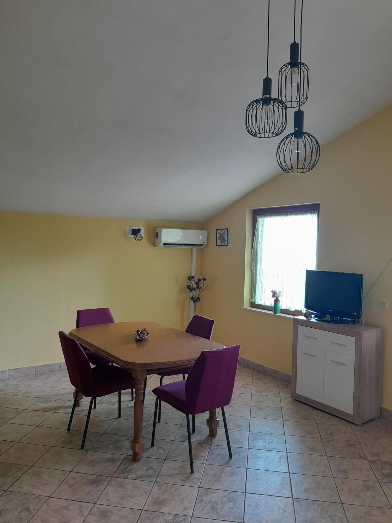 Apartments With A Parking Space Mudri Dolac, Hvar - 4043 Vrbanj Exterior foto